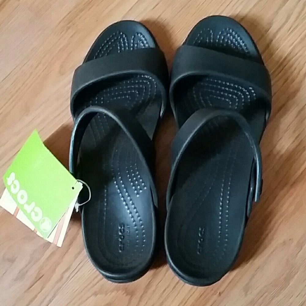 Crocs brand new!